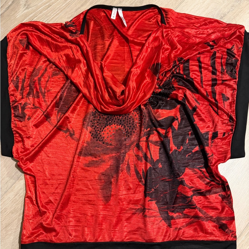 Studio‎ Y Red and Black Cowl Neck Top